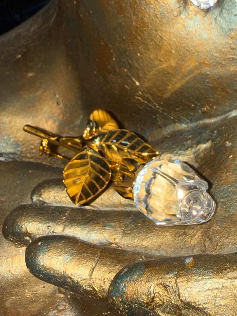Swarovski Women Gold Tone Crystal Rose Flower Brooch Pin Statement Piece - Picture 3 of 15